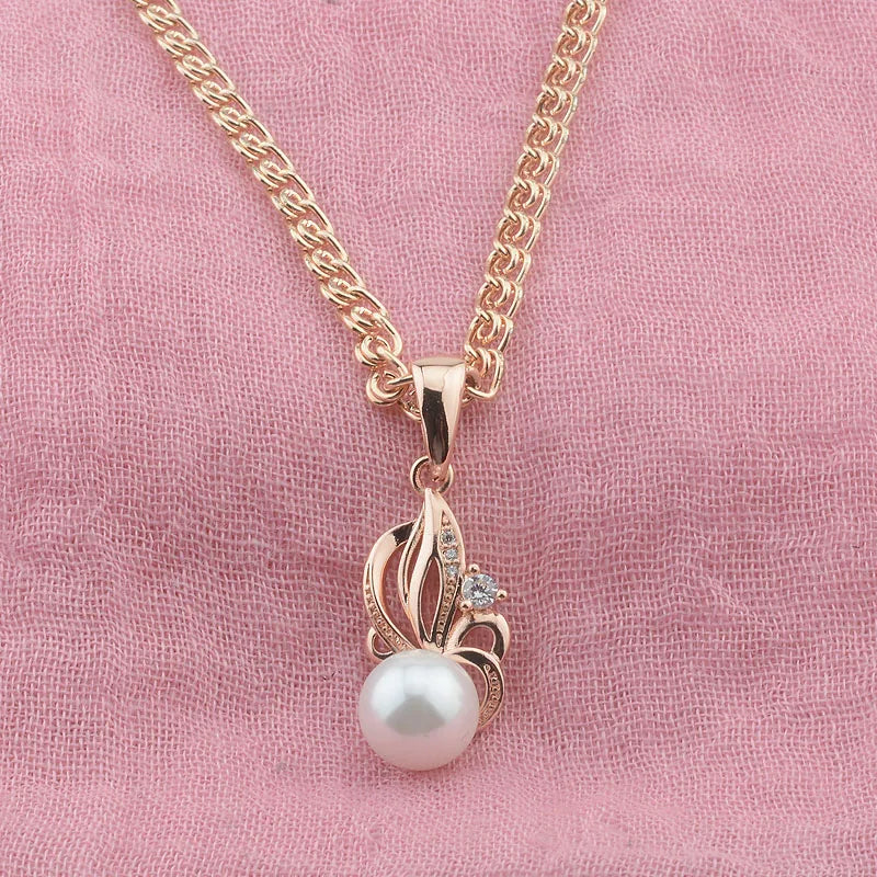 Rose Gold Round Pearl Pendant